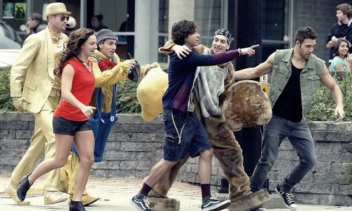 Still of Chadd Smith, Briana Evigan, Facundo Lombard, Adam G. Sevani, Martín Lombard and Ryan Guzman in Step Up All In (