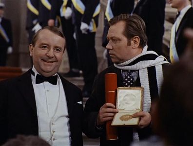 Rudolf Hrusínský and Klaus Schwarzkopf in Justice for Selwyn (1968)