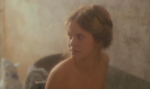 Anja Schüte in Tender Cousins (1980)