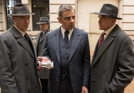 Rowan Atkinson, Shaun Dingwall, Kevin McNally, and Stephen Wight in Maigret (2016)