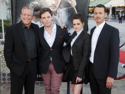 Joe Roth, Kristen Stewart, Rupert Sanders, and Sam Claflin at an event for Snow White and the Huntsman (2012)