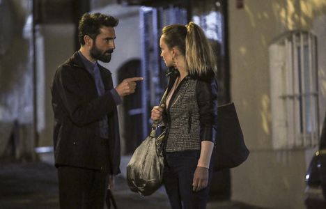 Basak Dasman and Muhammet Çakir in Face to Face (2017)