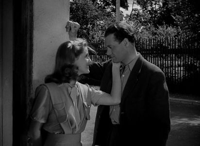 Allan Bohlin and Inga Landgré in Crisis (1946)