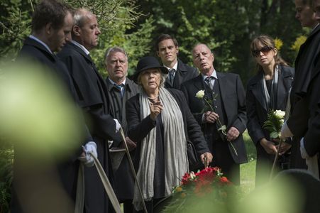 Michael Gerber, Andreas Schmidt-Schaller, Jutta Wachowiak, Catherine Bode, and Jonathan Müller in Leipzig Homicide (2001