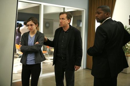 Tim Roth, Mekhi Phifer, and Hayley McFarland in Lie to Me (2009)