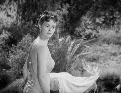 Daun Kennedy in A Scandal in Paris (1946)