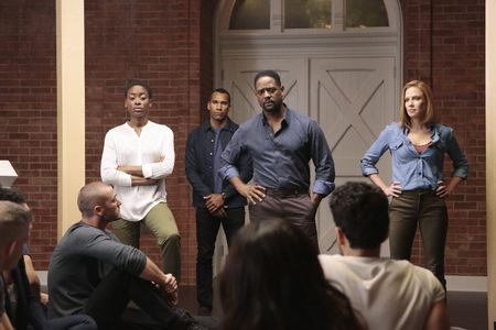 Blair Underwood, Tracy Ifeachor, Candi Boyd, and Jason Tottenham in Quantico (2015)