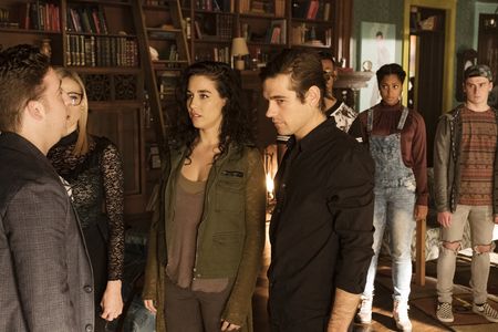 Trevor Einhorn, Jade Tailor, Olivia Taylor Dudley, and Jason Ralph in The Magicians (2015)