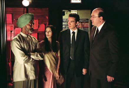 John Carroll Lynch, Sheetal Sheth, Jon Tenney, and Duncan Bravo in Looking for Comedy in the Muslim World (2005)