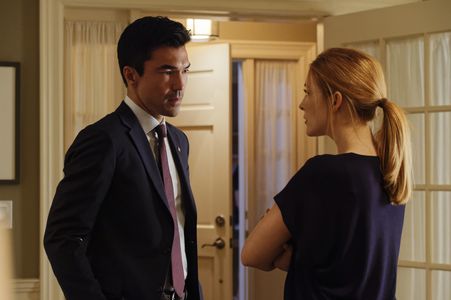 Jennifer Finnigan and Ian Anthony Dale in Salvation (2017)