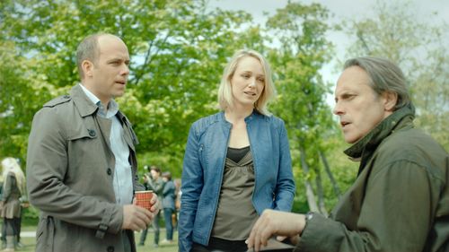 Mark Frost, Rienus Krul, and Sophie van Winden in Prey (2016)