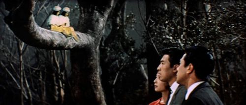 Yuriko Hoshi, Emi Itô, Yumi Itô, Hiroshi Koizumi, and Akira Takarada in Mothra vs. Godzilla (1964)