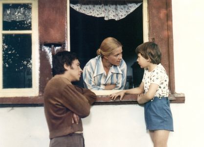 Tomás Holý, Frantisek Nemec, and Jana Preissová in How to Get Dad Into Reform School (1978)