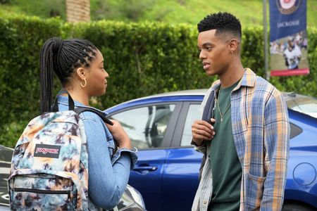 Jabari Banks and Simone Joy Jones in Bel-Air (2022)