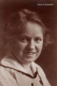 Greta Almroth