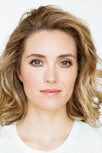 Evelyne Brochu