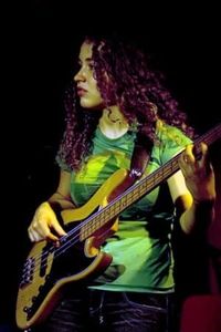 Tal Wilkenfeld