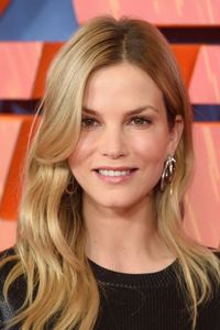 Sylvia Hoeks