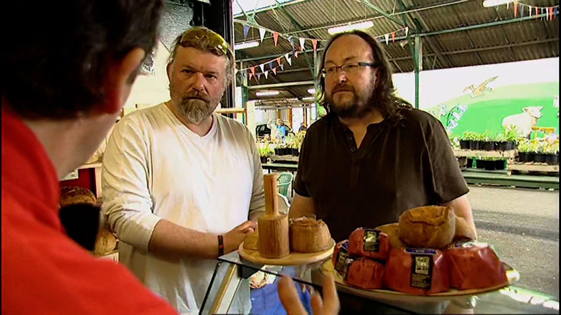 The Hairy Bikers' Food Tour of Britain background