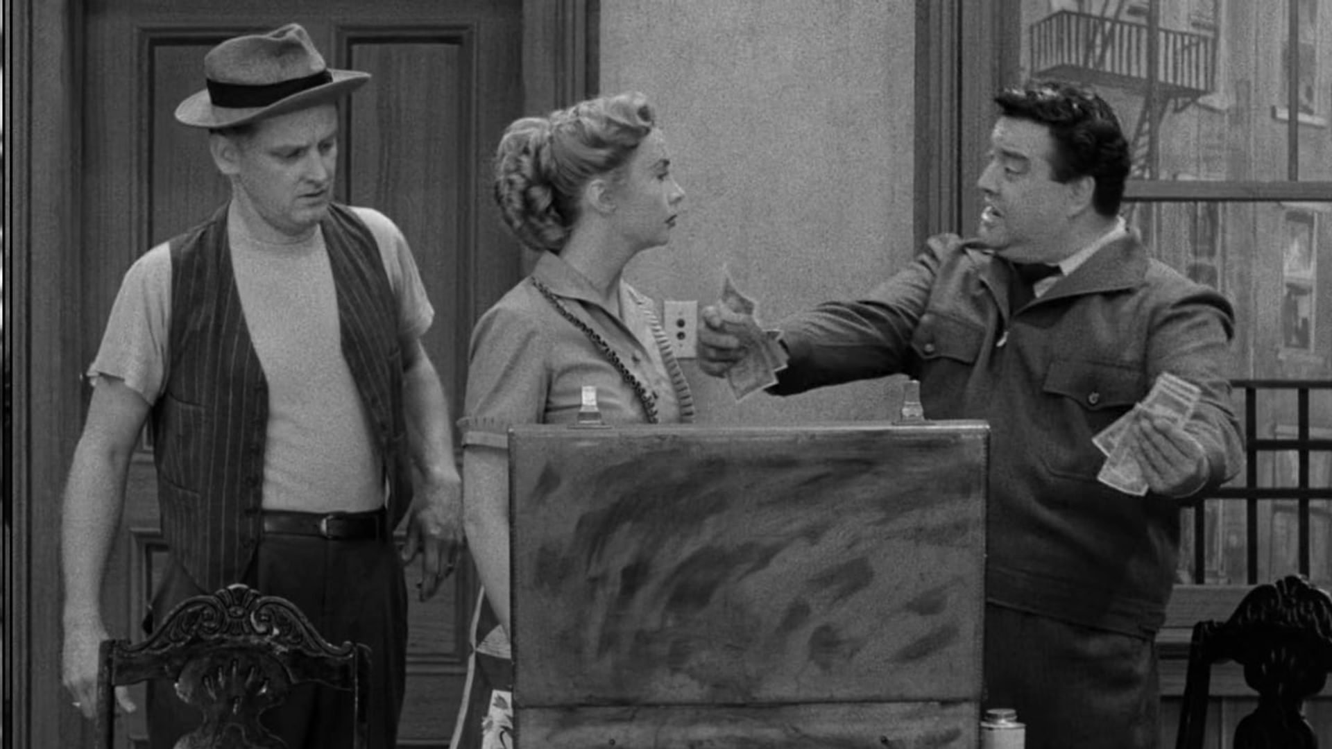 The Honeymooners background