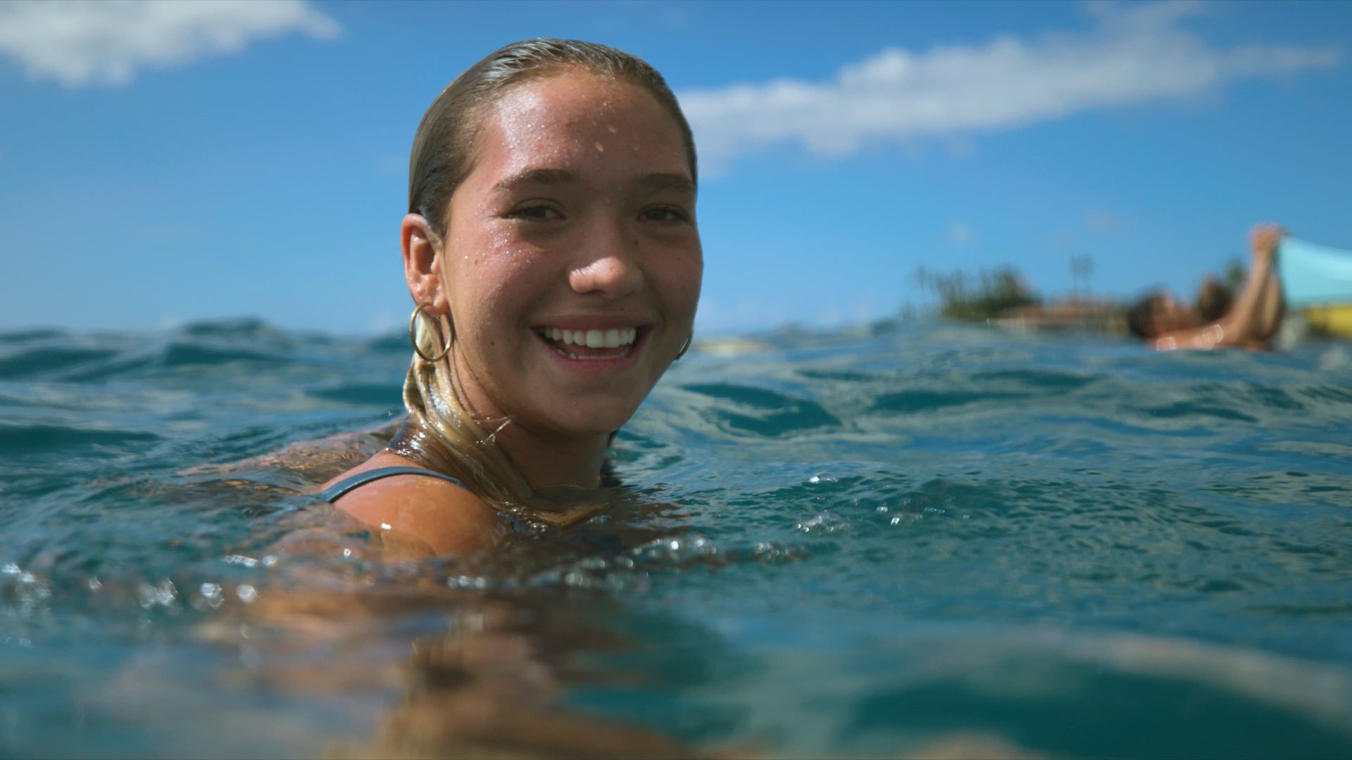 Surf Girls Hawai'i background