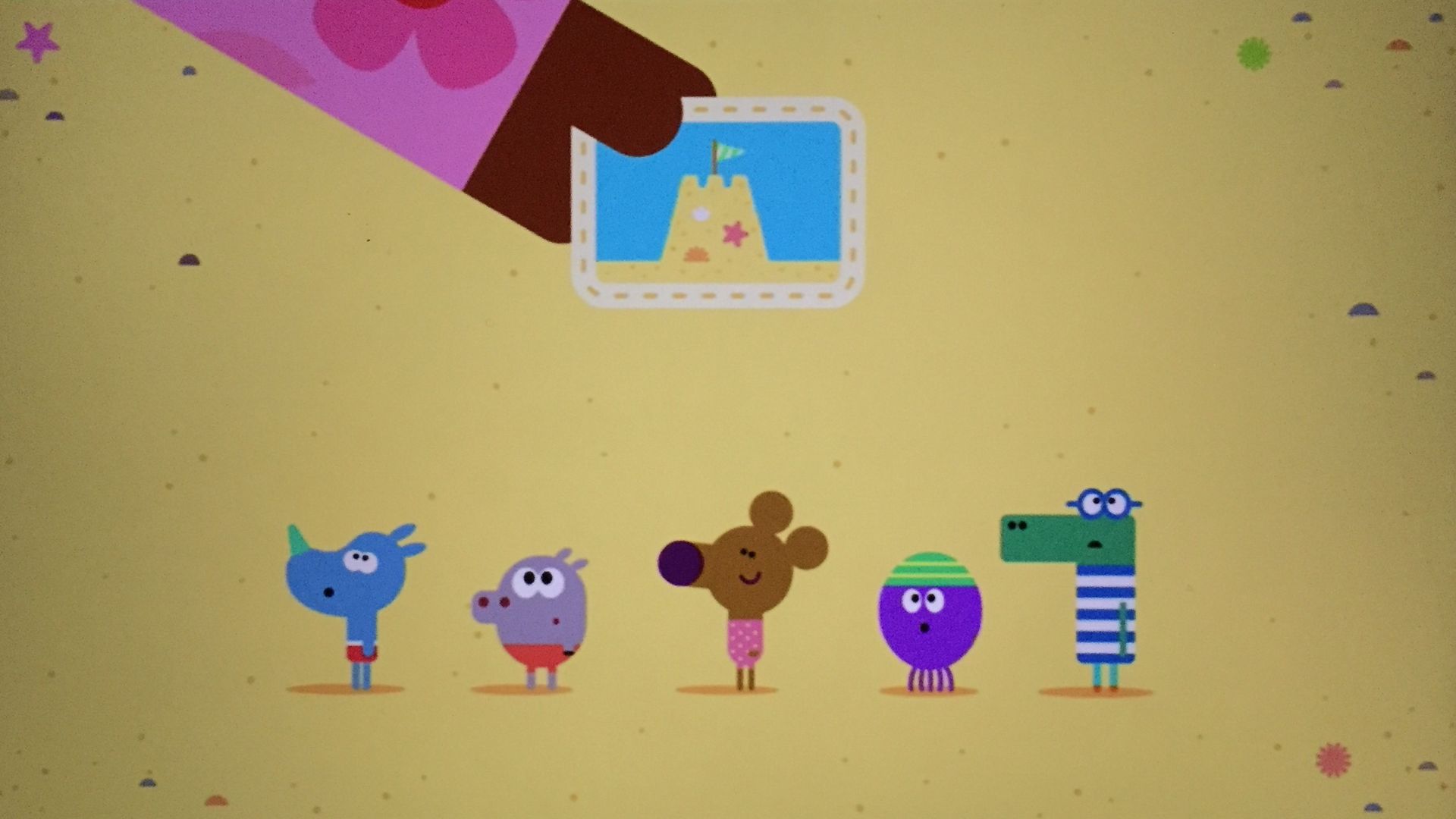 Hey Duggee background