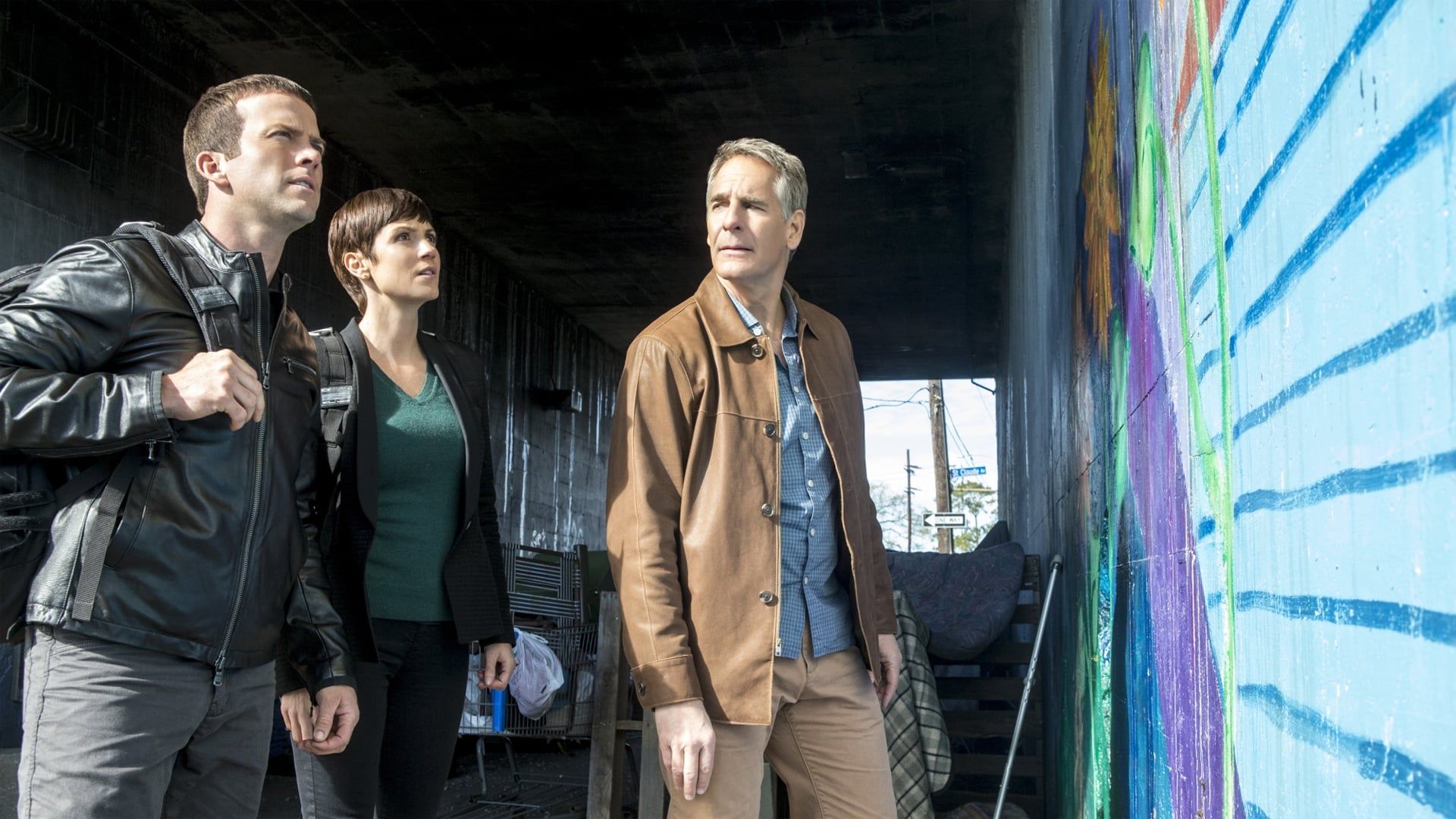 NCIS: New Orleans background