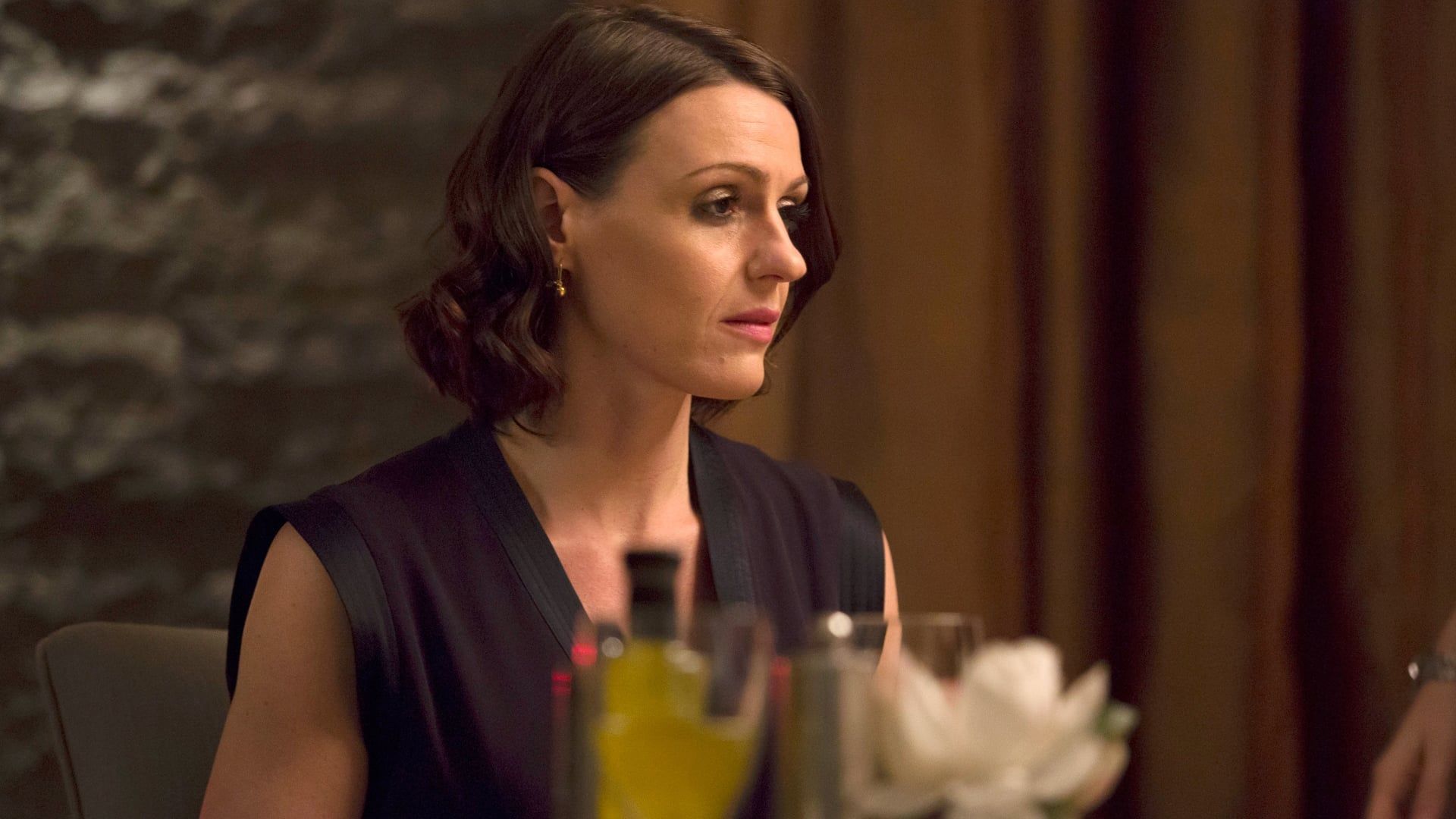 Doctor Foster: A Woman Scorned background