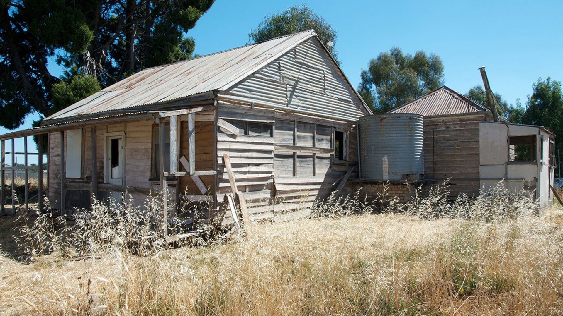 Restoration Australia background