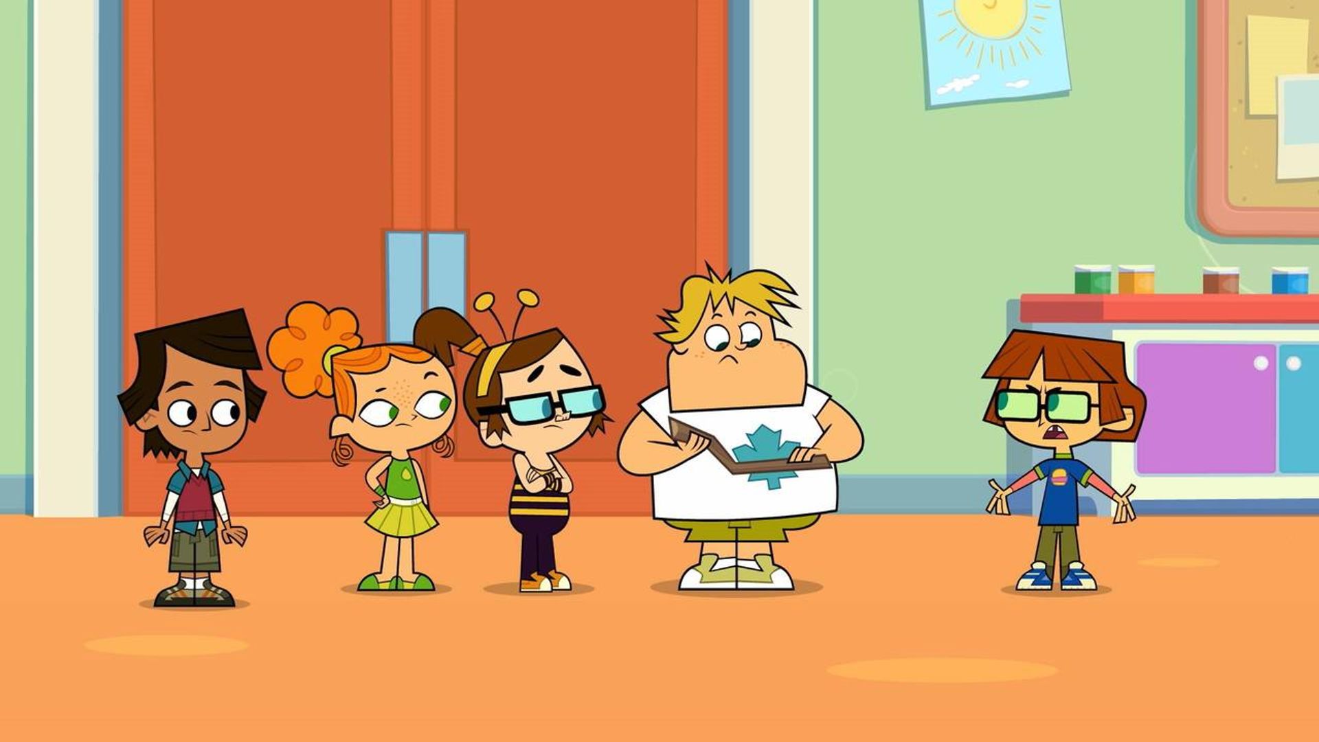 Total DramaRama background