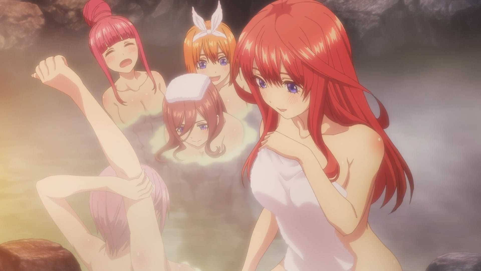 The Quintessential Quintuplets background