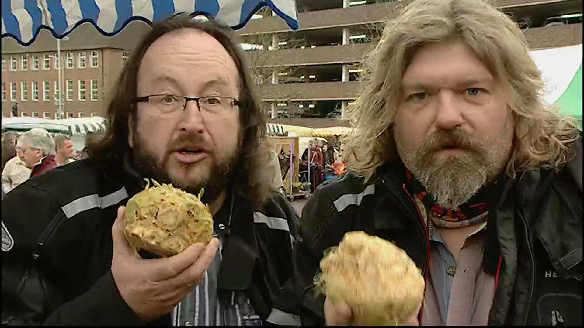 The Hairy Bikers' Food Tour of Britain background