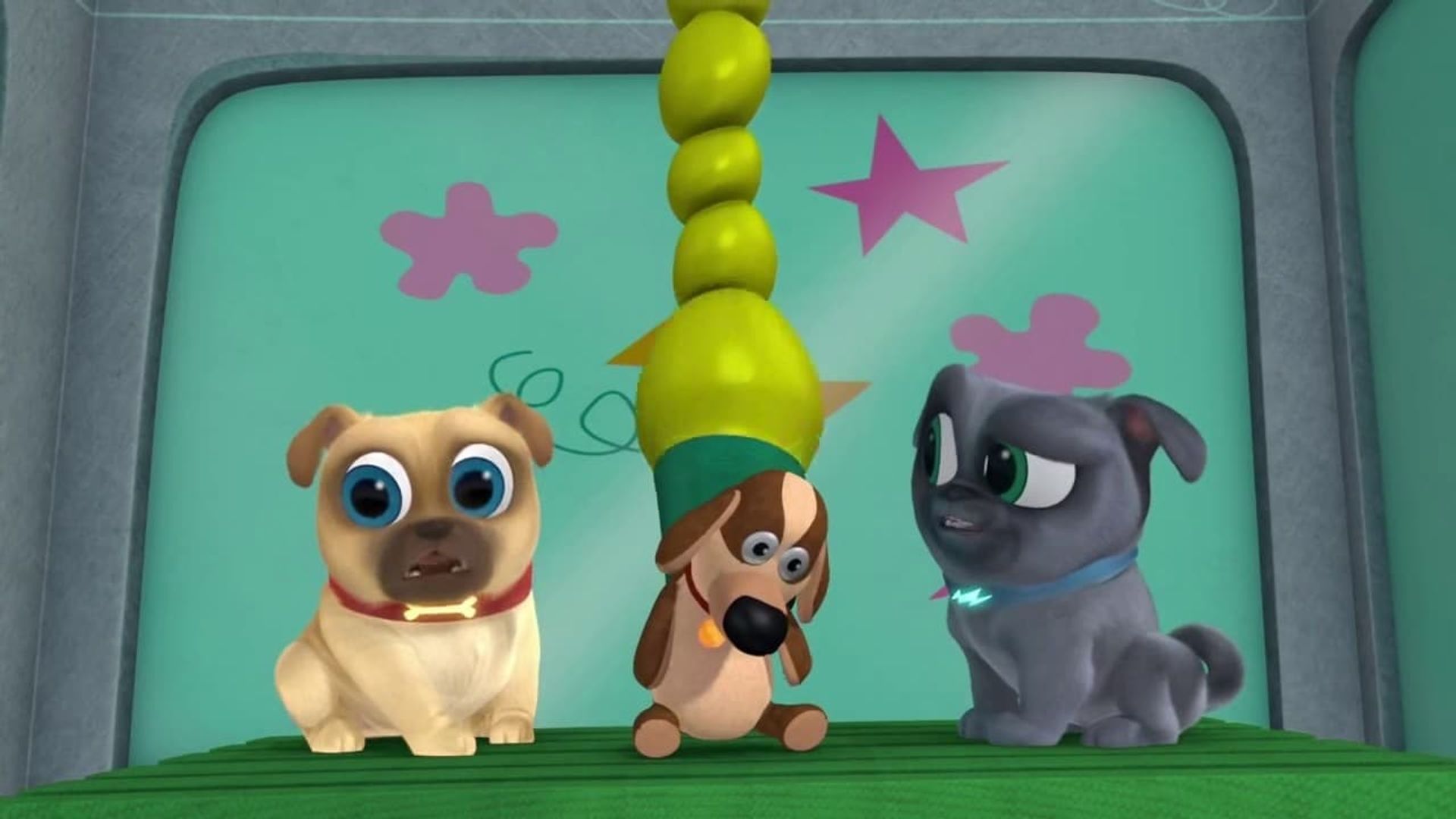 Puppy Dog Pals background