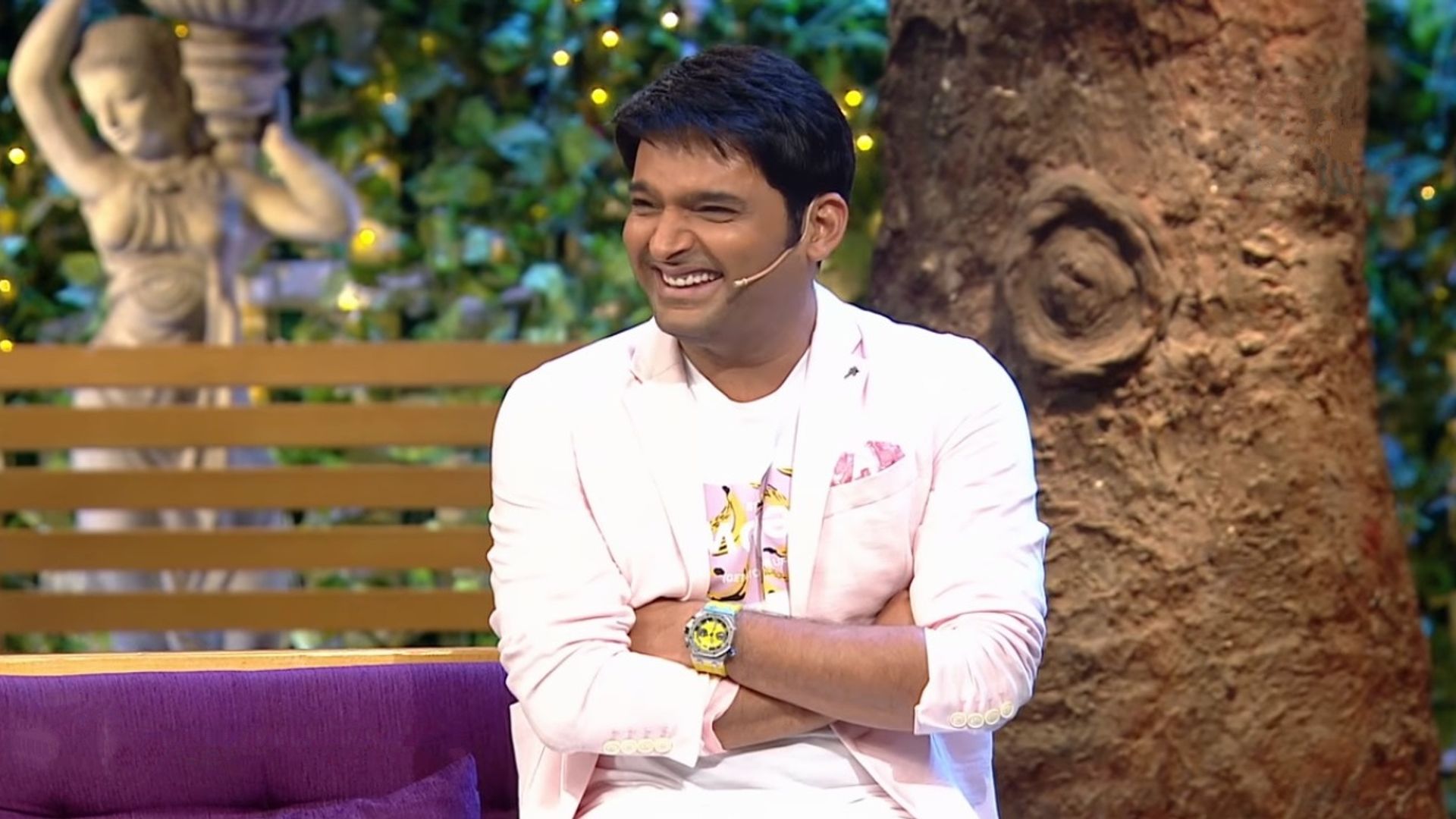 The Kapil Sharma Show background