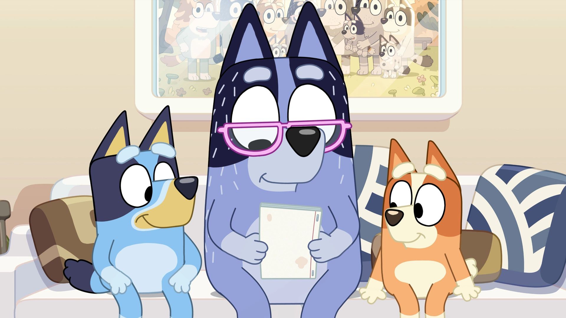 Bluey Minisodes background