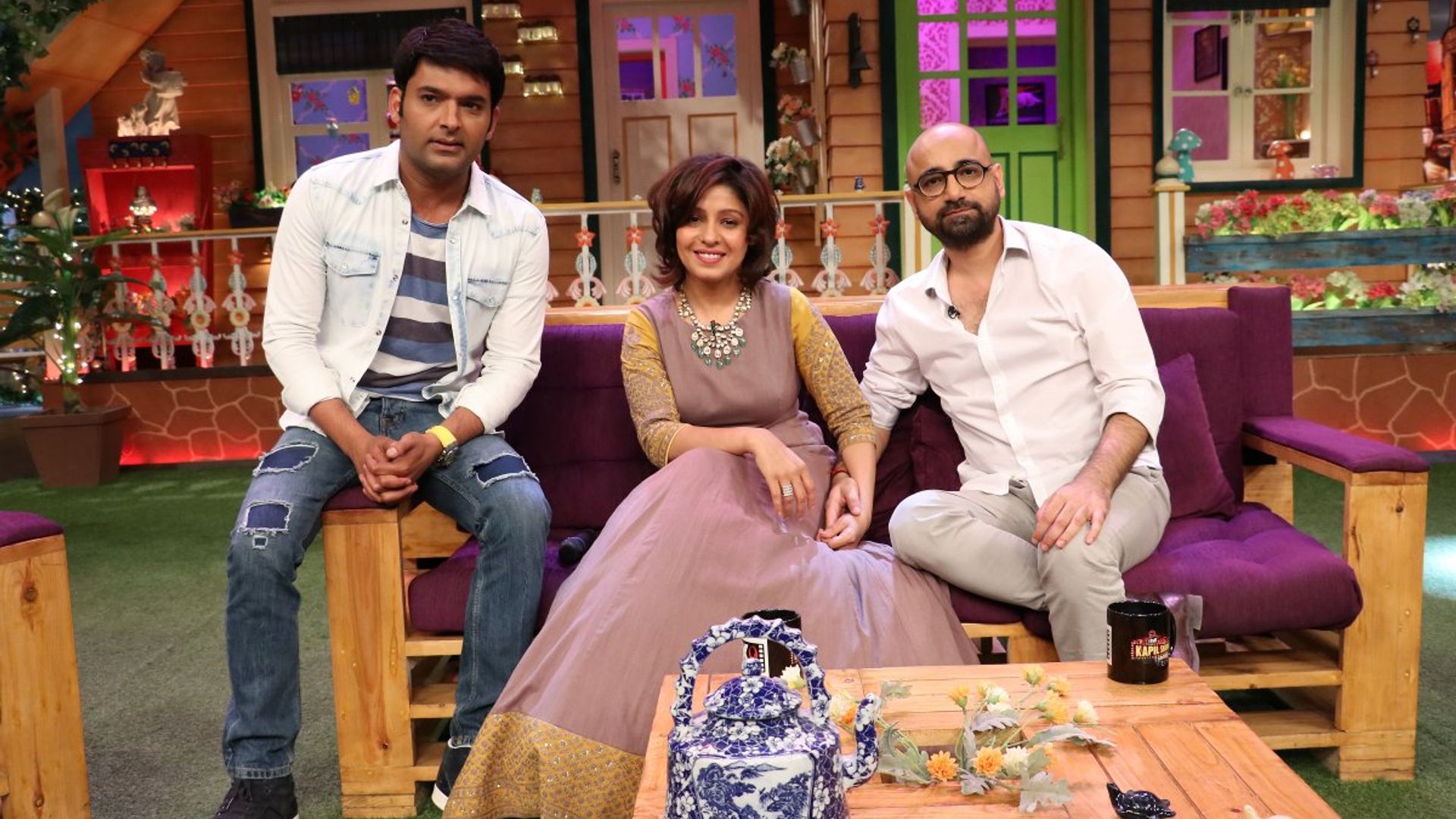 The Kapil Sharma Show background