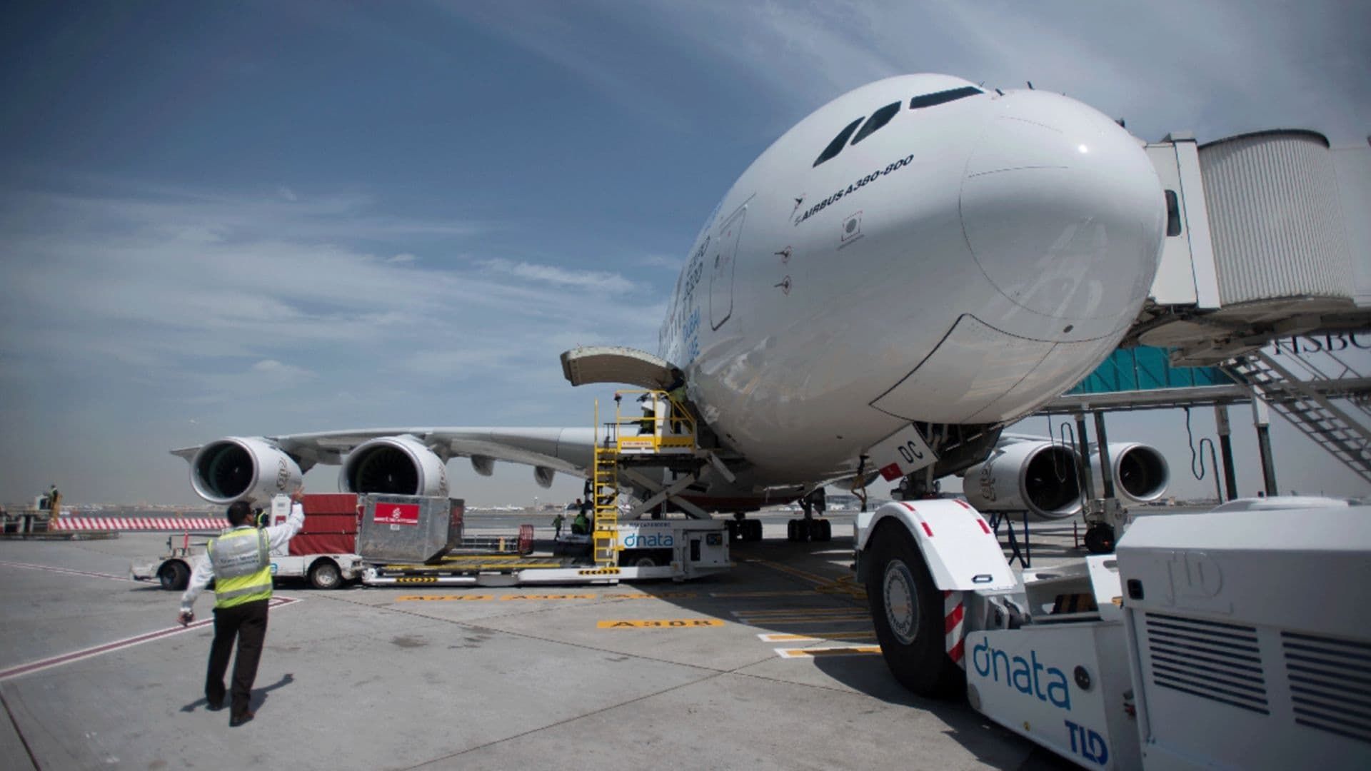 Ultimate Airport Dubai background