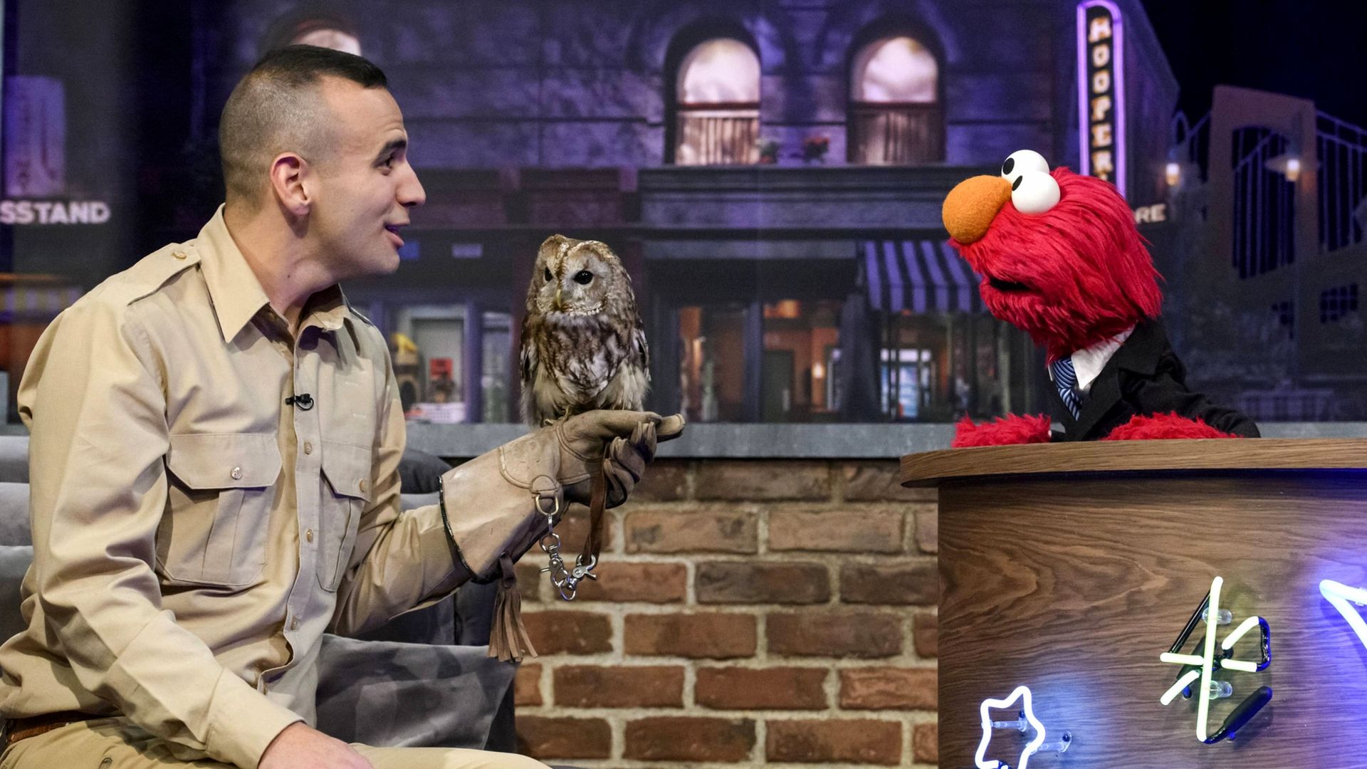 The Not Too Late Show with Elmo background