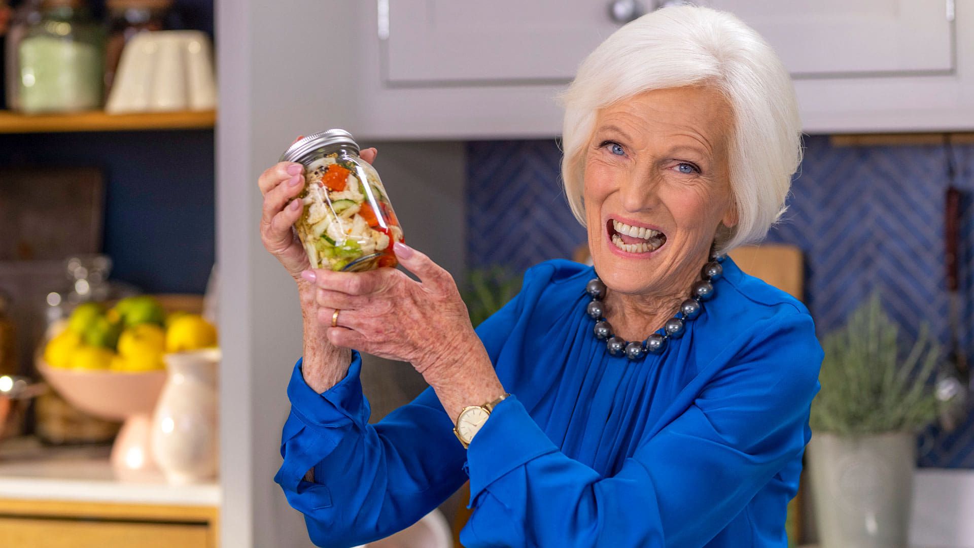 Mary Berry: Love to Cook background