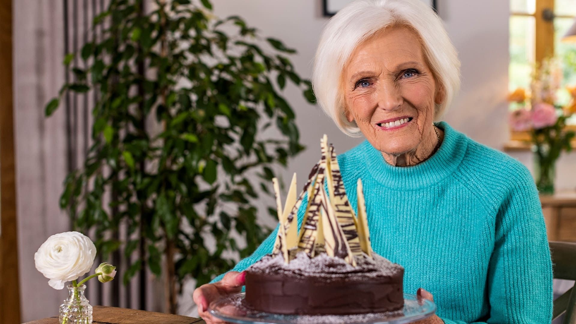 Mary Berry: Love to Cook background