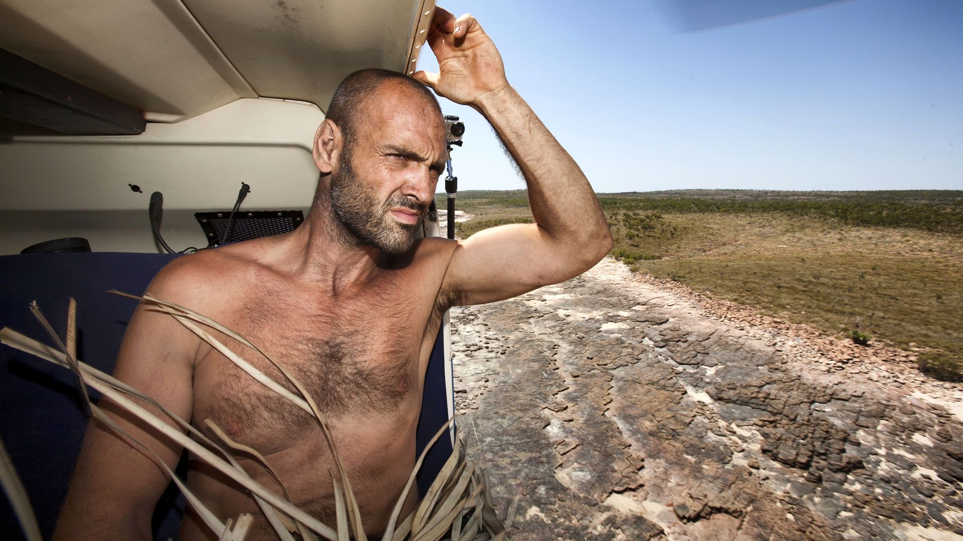 Marooned with Ed Stafford background