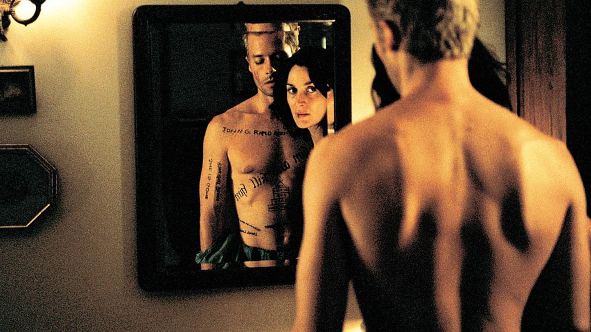 Memento background