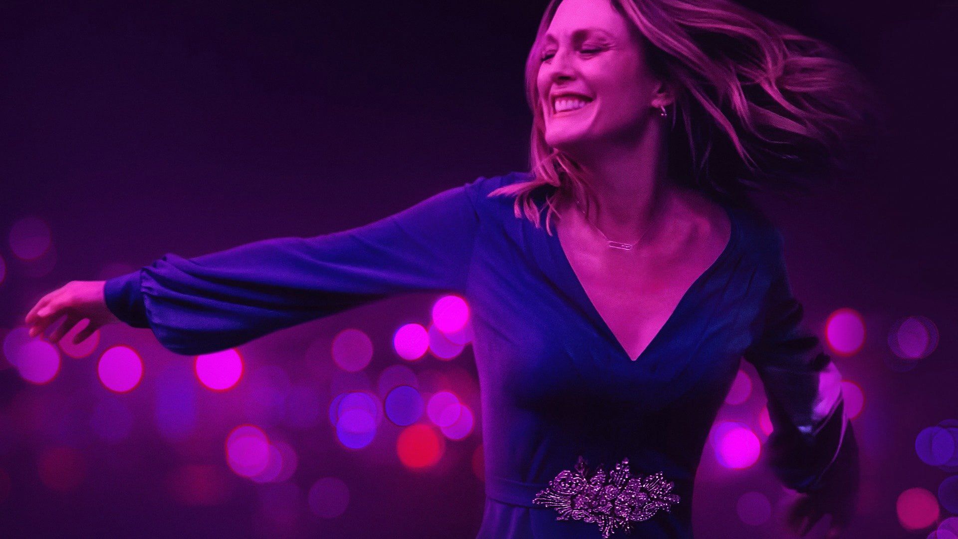 Gloria Bell background