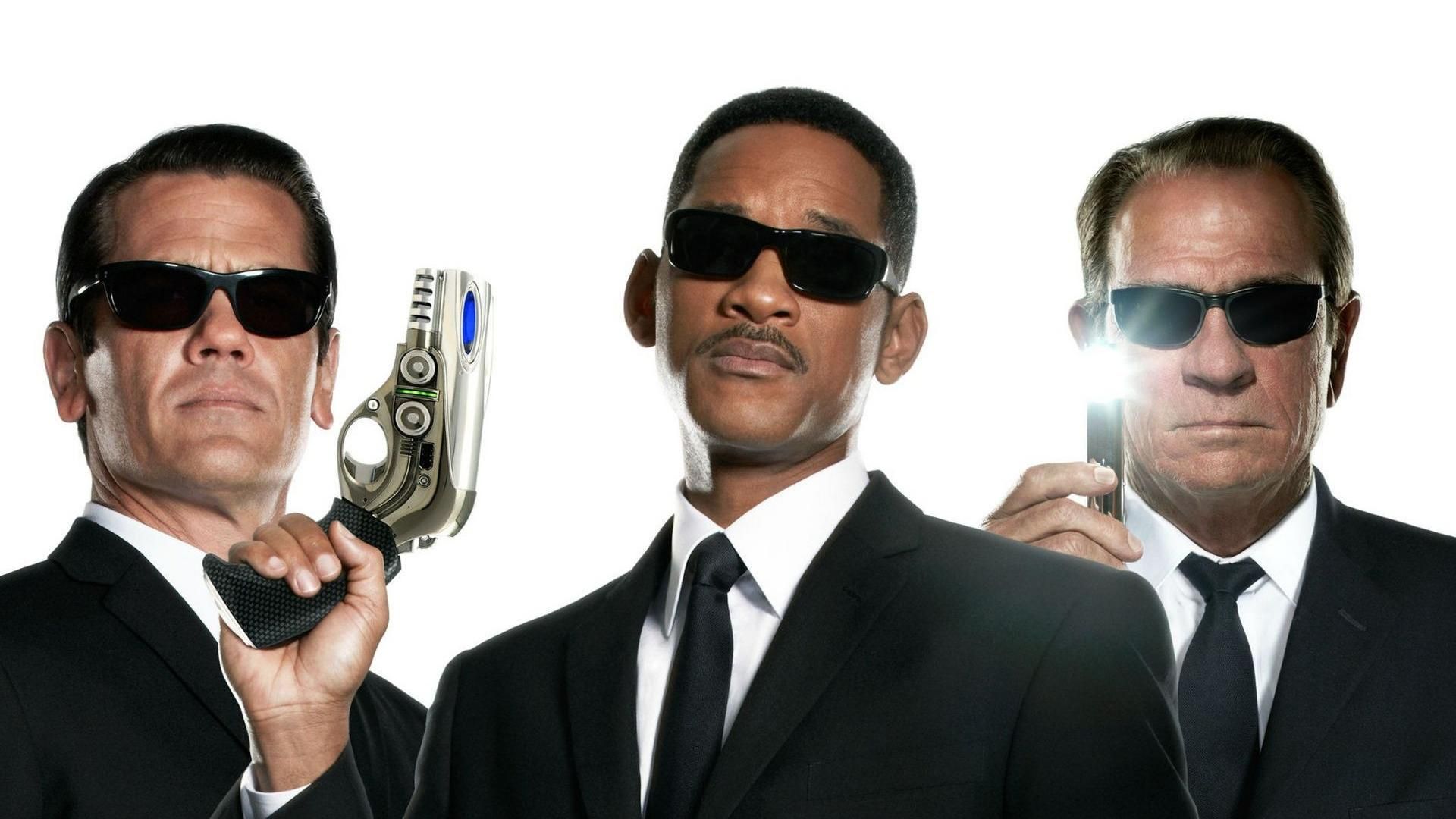 Men in Black 3 background