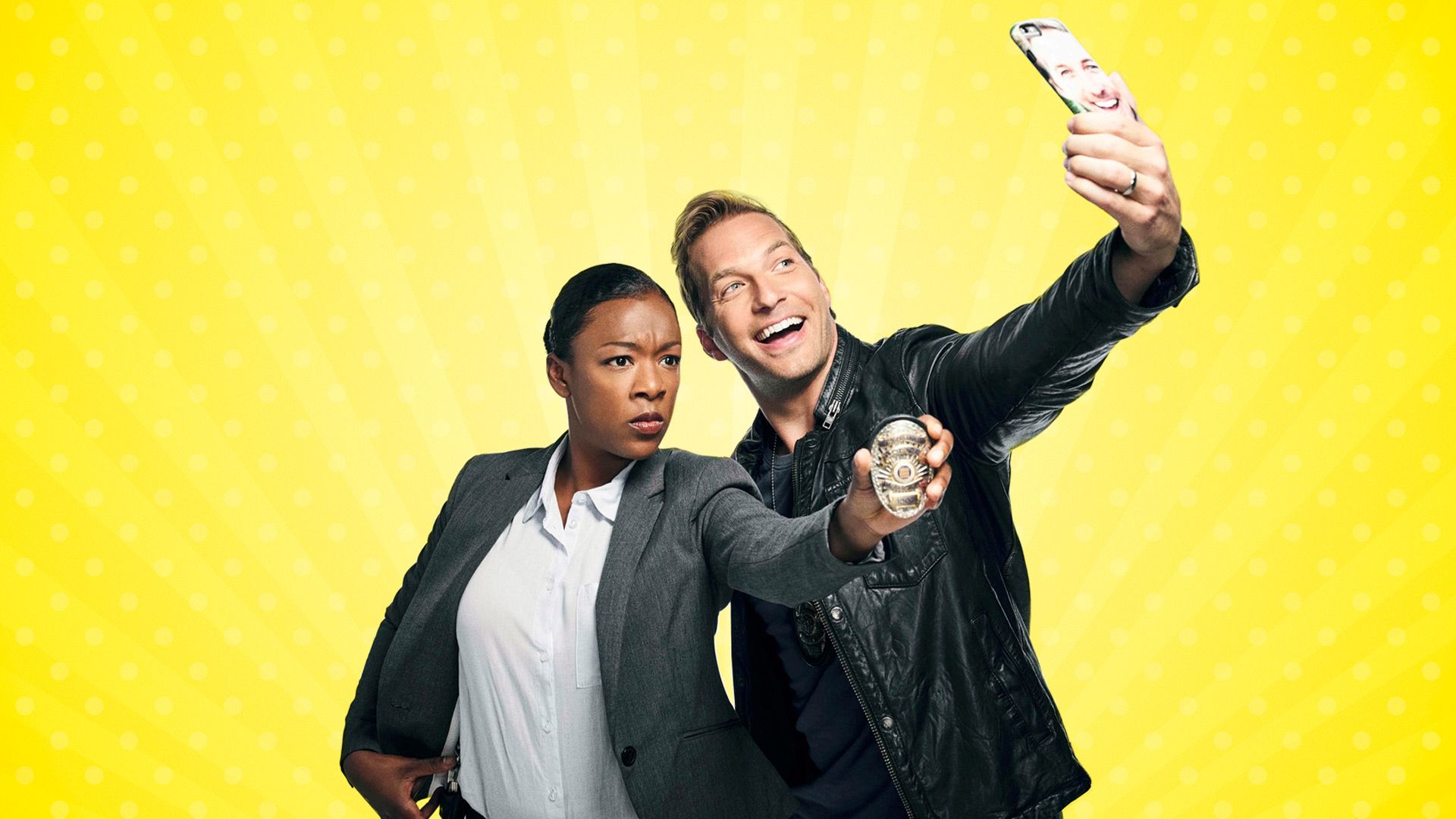 Ryan Hansen Solves Crimes on Television background