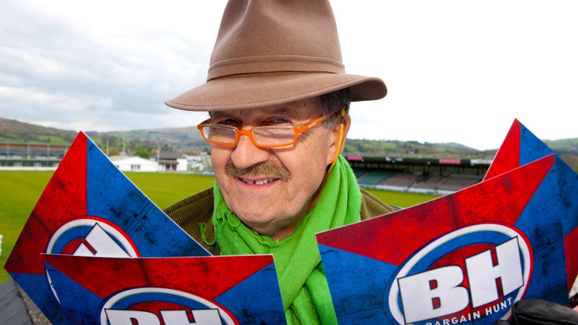 Bargain Hunt background