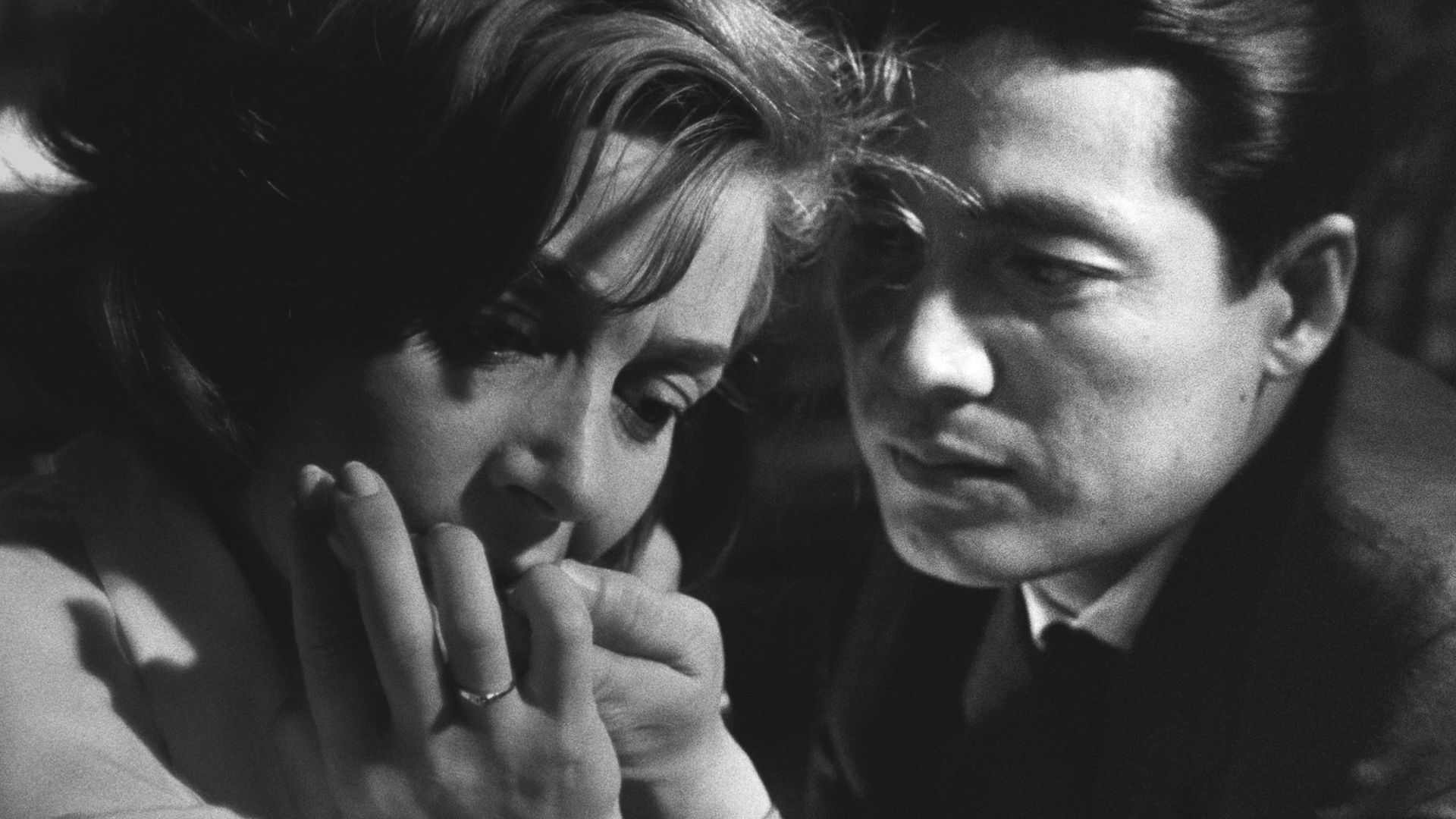 Hiroshima Mon Amour background