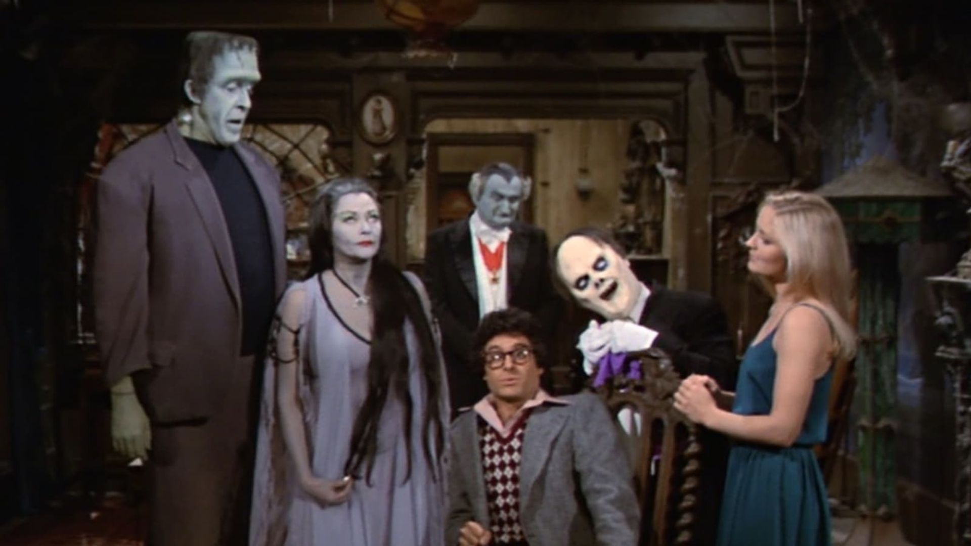 The Munsters' Revenge background