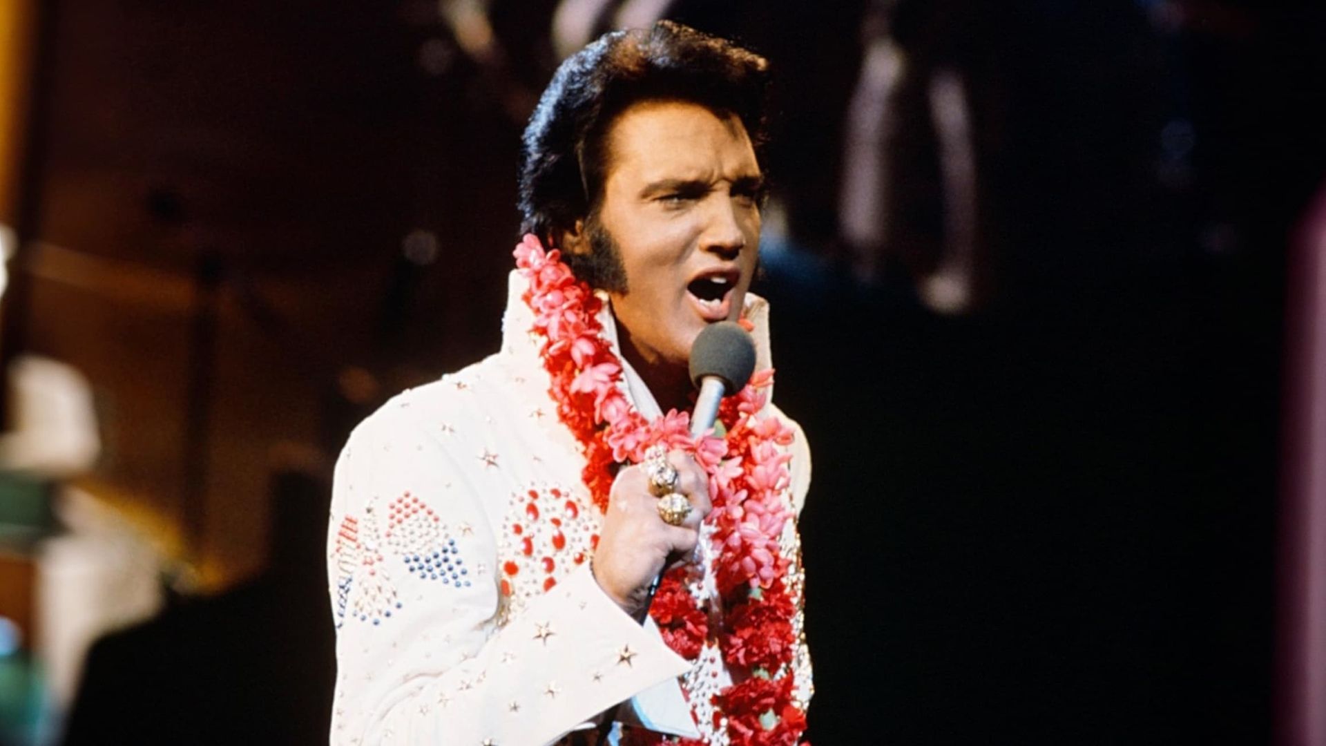 Elvis: Aloha from Hawaii background