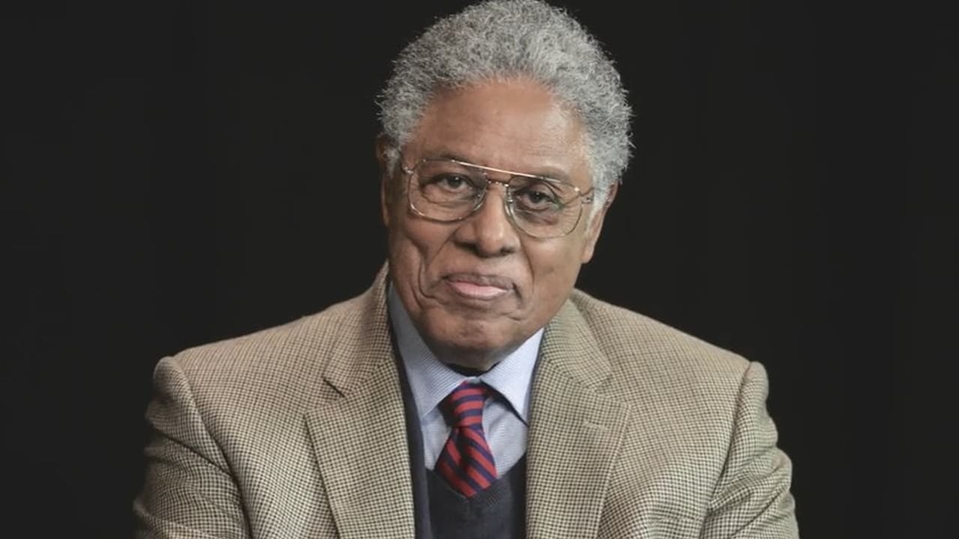 Thomas Sowell: Common Sense in a Senseless World, A Personal Exploration by Jason Riley background